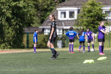 Bild 30 - wBJ SV Henstedt Ulzburg - TuS Rotenhof : Ergebnis: 12:0